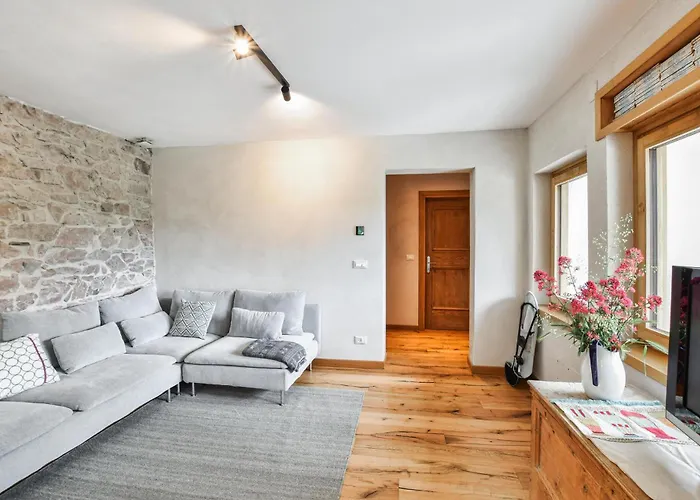 3 Bedroom Awesome In * Lamon
